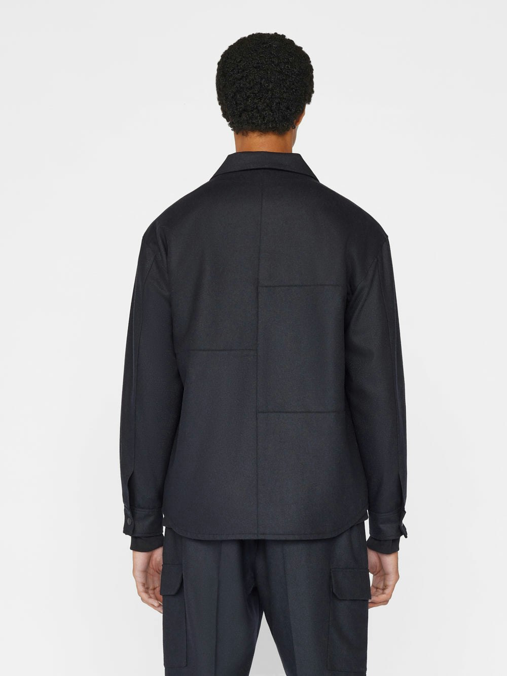 shirt back view alt:fit2